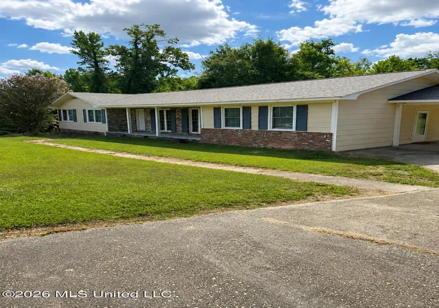 3rd image of 1612 Moonmist Dr, Yazoo City, MS 39194 | MLS# 4159664