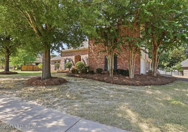 Photo 2 of Single family home for sale at 205 Helena Ln, Madison, MS 39110 | MLS# 4160029 | Listing updated on 2026-08-31