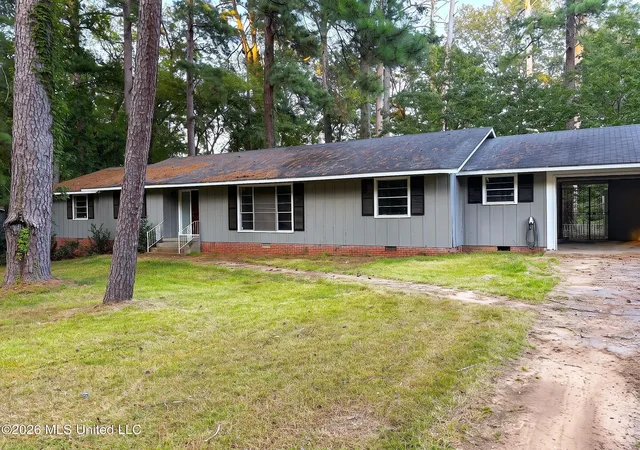Photo 1 of Single family home for sale at 5726 Fernwood Dr, Jackson, MS 39206 | MLS# 4159712 | Listing updated on 2026-09-18