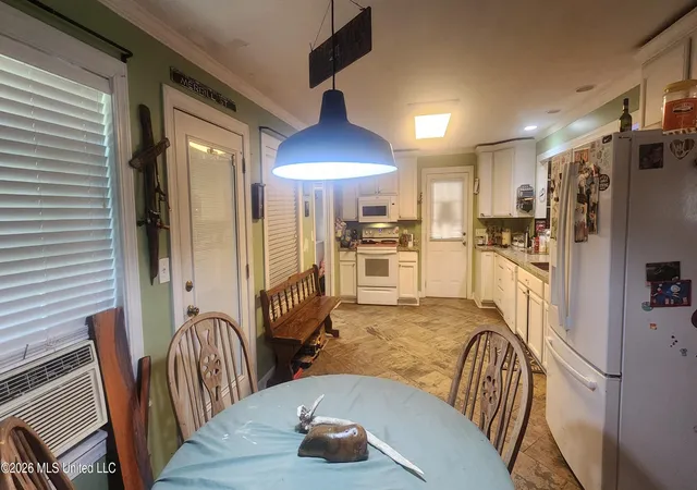 Photo 2 of Single family home for sale at 1709 Merrill St, Natchez, MS 39120 | MLS# 4159939 | Listing updated on 2026-08-23