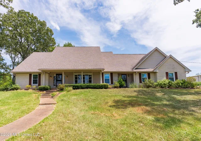Photo 3 of Sale Pending at 12850 Midway Rd, Raymond, MS 39154 | MLS# 4160486 | Listing updated on 2026-09-01