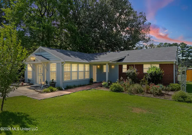 Photo 3 of Single family home for sale at 401 Black Bear Cvs, Hernando, MS 38632 | MLS# 4159673 | Listing updated on 2026-08-25
