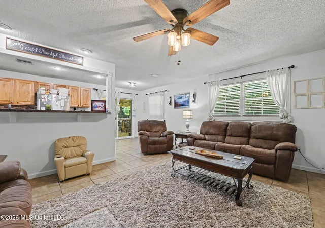 Photo 3 of Single family home for sale at 4317 Cunningham Rd, Moss Point, MS 39562 | MLS# 4159979 | Listing updated on 2026-08-21