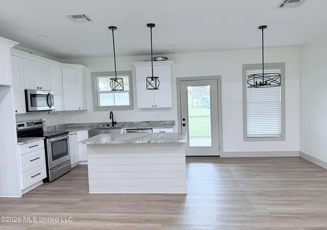 Photo 2 of Single family home for sale at 40 Theodore Dr, Poplarville, MS 39470 | MLS# 4159686 | Listing updated on 2026-09-14