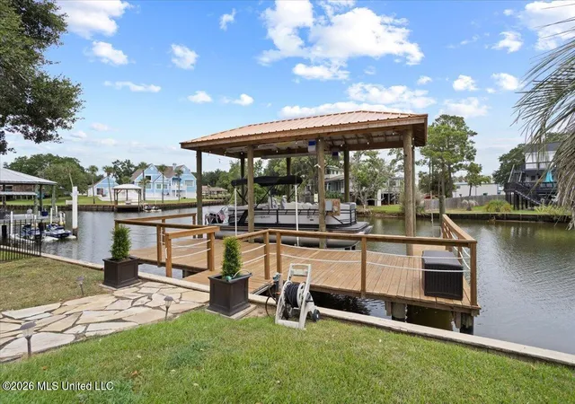 Photo 3 of Sale Pending at 628 W Magnolia St, Gulfport, MS 39507 | MLS# 4159919 | Listing updated on 2026-08-30