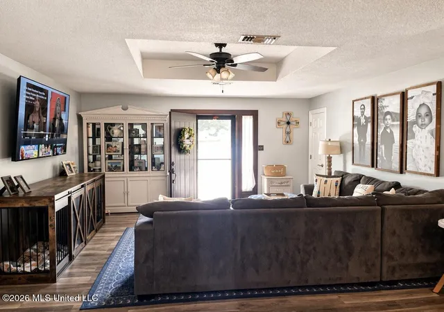 Photo 2 of Single family home for sale at 301 Ridgeview Dr, Carriere, MS 39426 | MLS# 4159695 | Listing updated on 2026-08-19