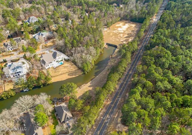 12th image of 0 Waterford And 40th Pl, Hattiesburg, MS 39402 | MLS# 4159708
