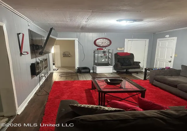Photo 4 of Single family home for sale at 728 Dorgan St, Jackson, MS 39204 | MLS# 4159729 | Listing updated on 2026-08-19
