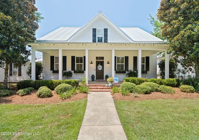 Photo 1 of Sale Pending at 108 Baneberry Tr, Hattiesburg, MS 39402 | MLS# 4159879 | Listing updated on 2026-08-22