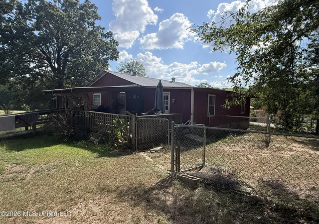 Photo 3 of Single family home for sale at 120 Sylvan Dr, Richland, MS 39218 | MLS# 4159889 | Listing updated on 2026-09-04
