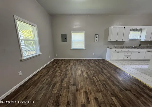Photo 3 of Single family home for sale at 6209 Elder Fry Rd, Moss Point, MS 39563 | MLS# 4159911 | Listing updated on 2026-08-20