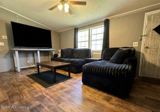 Photo 3 of Sale Pending at 323 Burton Rd, Holly Springs, MS 38635 | MLS# 4159764 | Listing updated on 2026-09-11
