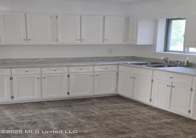 Photo 3 of Single family home for sale at 3900 Cypress St, Moss Point, MS 39563 | MLS# 4159848 | Listing updated on 2026-08-21