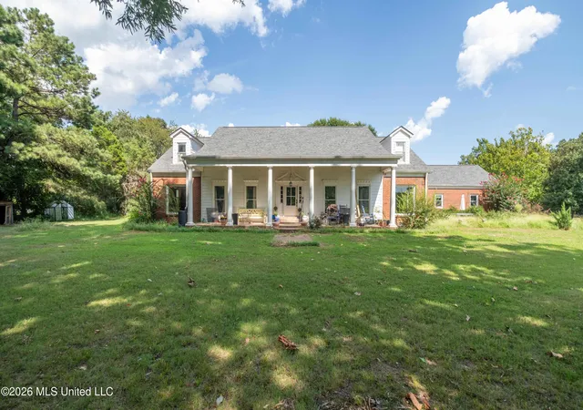 Photo 2 of Single family home for sale at 147 Singing Trees Rd, Byhalia, MS 38611 | MLS# 4159816 | Listing updated on 2026-08-20