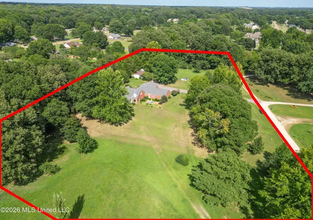 Photo 3 of Single family home for sale at 147 Singing Trees Rd, Byhalia, MS 38611 | MLS# 4159816 | Listing updated on 2026-09-14