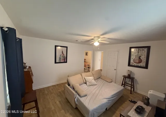 Photo 3 of Single family home for sale at 5552 Crepe Myrtle Dr, Jackson, MS 39206 | MLS# 4159958 | Listing updated on 2026-08-21