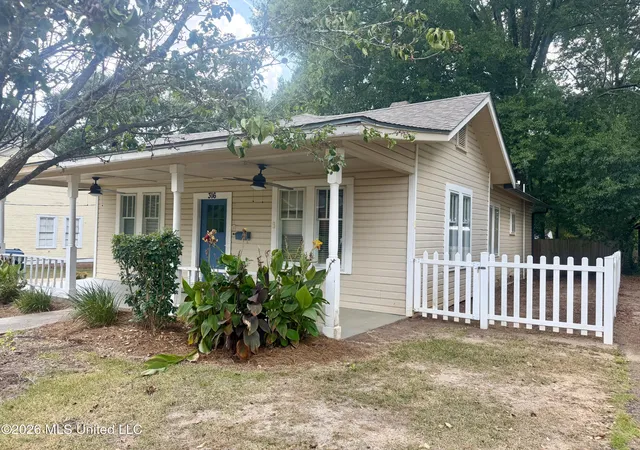 Photo 1 of Single family home for sale at 316 Becker St, Brookhaven, MS 39601 | MLS# 4159838 | Listing updated on 2026-08-20