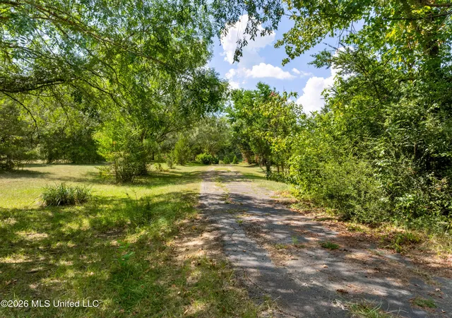 Photo 3 of Sale Pending at 3751 Mound Rd, Wesson, MS 39191 | MLS# 4160328 | Listing updated on 2026-09-02