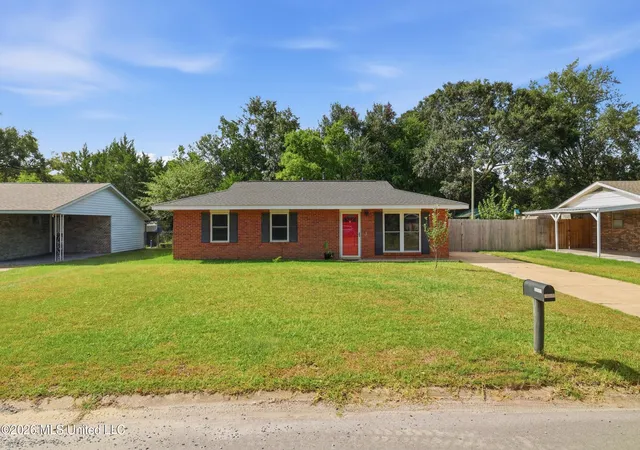 Photo 2 of Sale Pending at 16013 Waycross Dr, Biloxi, MS 39532 | MLS# 4159819 | Listing updated on 2026-08-26