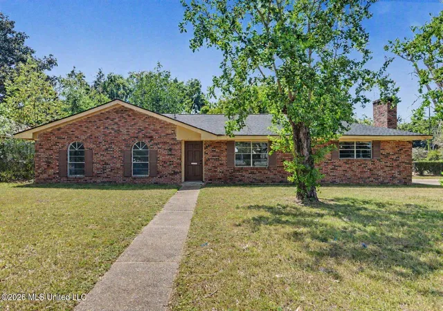 Photo 1 of Single family home for sale at 1525 31st Avenue, Gulfport, MS 39501 | MLS# 4159821 | Listing updated on 2026-09-09