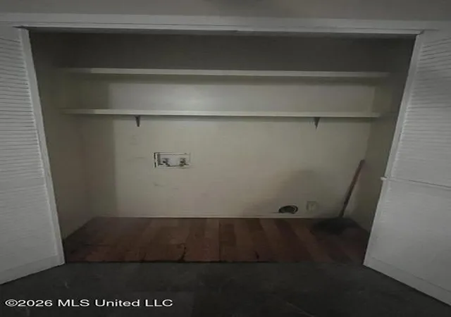 Photo 3 of Single family home for sale at 3142 Peterson Dr, Jackson, MS 39212 | MLS# 4159883 | Listing updated on 2026-09-05