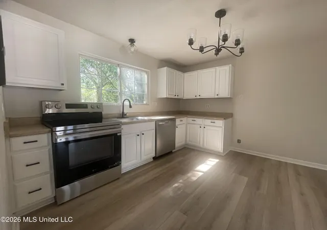 Photo 3 of Single family home for sale at 2617 5th Avenue, Gulfport, MS 39501 | MLS# 4159836 | Listing updated on 2026-09-17