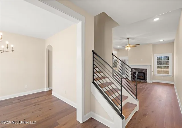Photo 4 of Single family home for sale at 302 Wells Dr, Hernando, MS 38632 | MLS# 4159839 | Listing updated on 2026-08-20