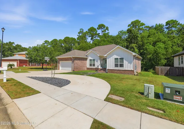 Photo 3 of Single family home for sale at 2265 Club Moss Cir, Biloxi, MS 39532 | MLS# 4160144 | Listing updated on 2026-09-21
