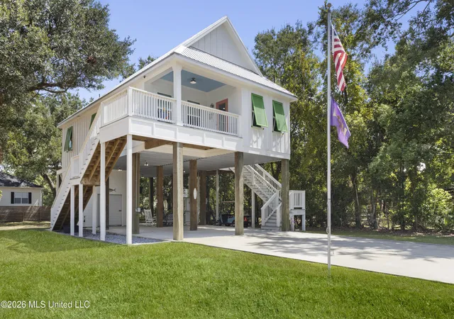 Photo 2 of Single family home for sale at 231 Leonhard Ave, Bay Saint Louis, MS 39520 | MLS# 4159861 | Listing updated on 2026-08-28
