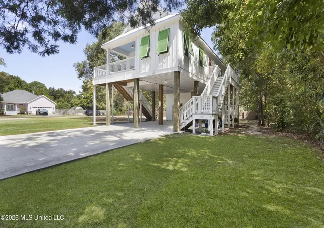 Photo 3 of Single family home for sale at 231 Leonhard Ave, Bay Saint Louis, MS 39520 | MLS# 4159861 | Listing updated on 2026-08-28