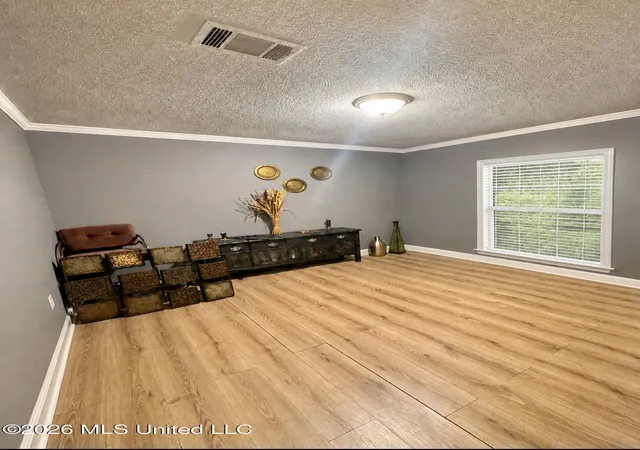 Photo 4 of Single family home for sale at 172 Pacific Cir, Crystal Springs, MS 39059 | MLS# 4159868 | Listing updated on 2026-09-17