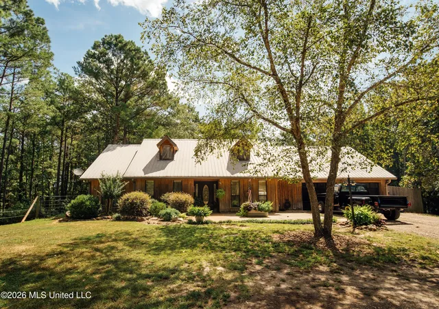 Photo 1 of Single family home for sale at 495 Austin Pl, French Camp, MS 39745 | MLS# 4159898 | Listing updated on 2026-08-20