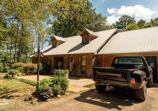 Photo 3 of Single family home for sale at 495 Austin Pl, French Camp, MS 39745 | MLS# 4159898 | Listing updated on 2026-08-20