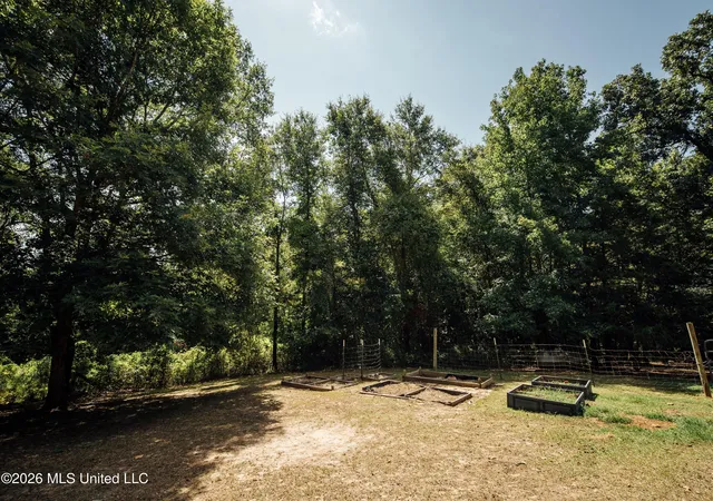 Photo 4 of Single family home for sale at 495 Austin Pl, French Camp, MS 39745 | MLS# 4159898 | Listing updated on 2026-08-20