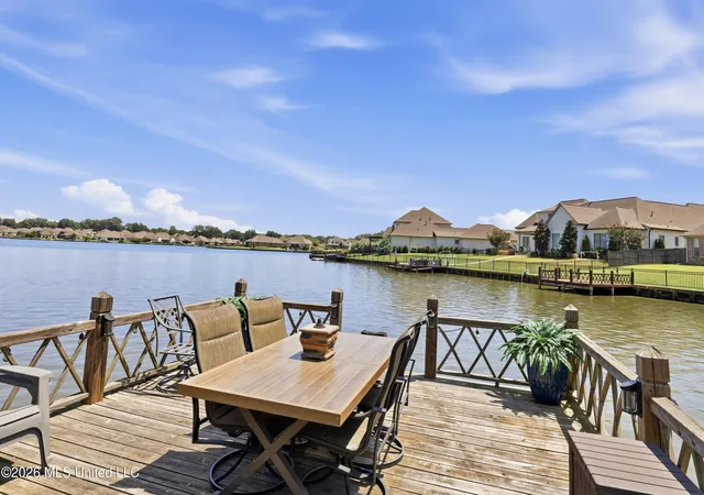 Photo 3 of Sale Pending at 105 Lake Bnd, Madison, MS 39110 | MLS# 4160004 | Listing updated on 2026-08-26