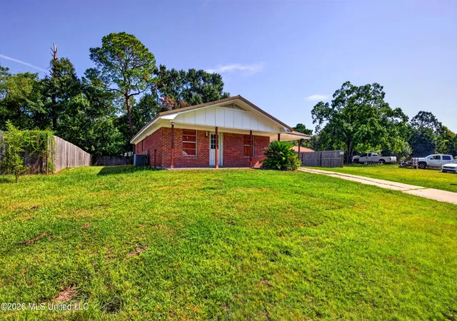 Photo 3 of Single family home for sale at 3829 Jody St, Moss Point, MS 39562 | MLS# 4159890 | Listing updated on 2026-09-08