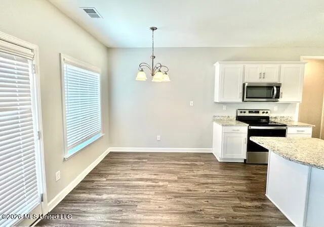 Photo 3 of Single family home for sale at 4702 Bayou Ct, Olive Branch, MS 38654 | MLS# 4159903 | Listing updated on 2026-08-20