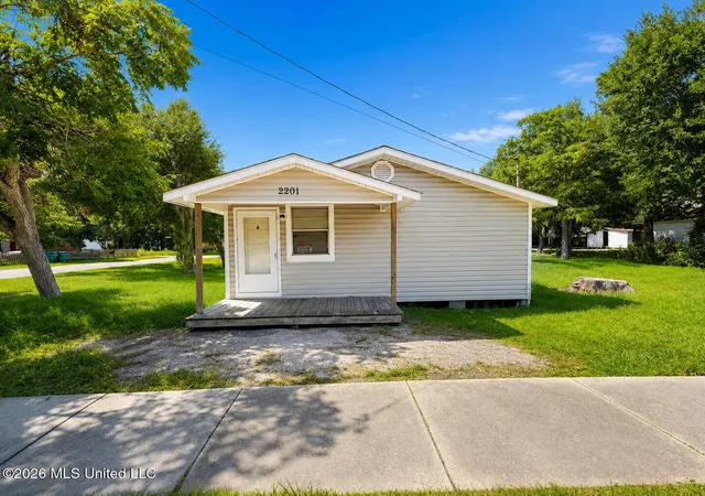 Photo 1 of Single family home for sale at 2201 30th Street, Gulfport, MS 39501 | MLS# 4159899 | Listing updated on 2026-09-06