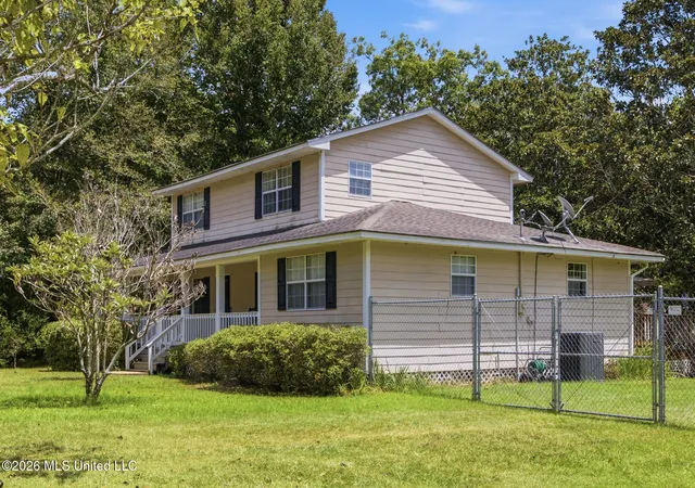 Photo 2 of Single family home for sale at 323 Rushingtown Rd, Tylertown, MS 39667 | MLS# 4159998 | Listing updated on 2026-08-25