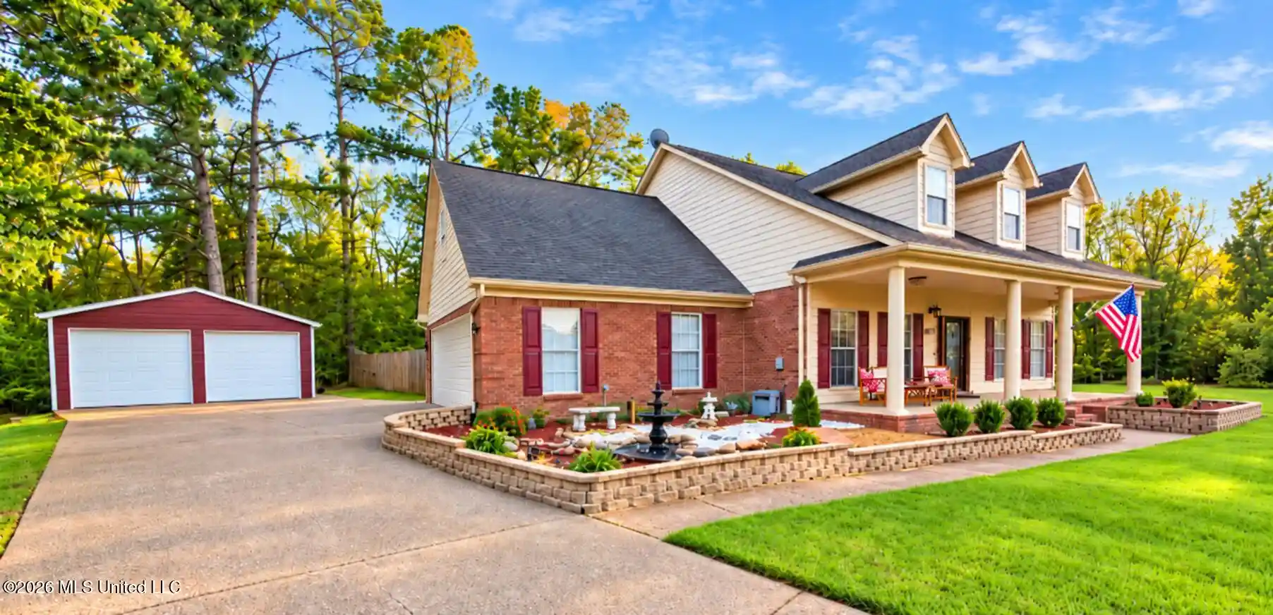 Single family home for sale at 4019 Victoria Dr, Nesbit, MS 38651 | MLS# 4160069