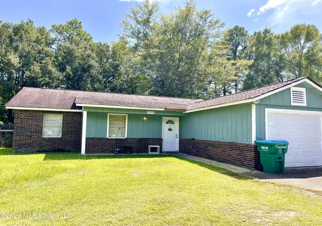 Photo 1 of Single family home for sale at 1813 Victoria Dr, Gautier, MS 39553 | MLS# 4159968 | Listing updated on 2026-08-21