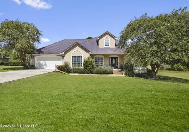 Photo 1 of Single family home for sale at 17433 Dogwood Hills Dr, Biloxi, MS 39532 | MLS# 4159931 | Listing updated on 2026-09-17