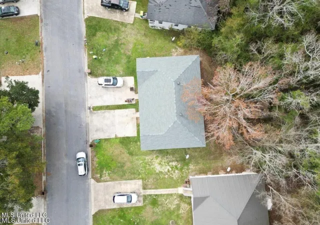 Photo 2 of Multi family home for sale at 20017 Sunshine Dr, Long Beach, MS 39560 | MLS# 4159935 | Listing updated on 2026-09-11