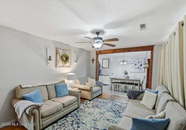 Photo 4 of Sale Pending at 216 Pemberton Dr, Pearl, MS 39208 | MLS# 4159994 | Listing updated on 2026-09-22