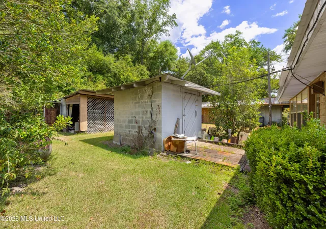 39th image of 324 Peps Point Rd, Hattiesburg, MS 39401 | MLS# 4160239