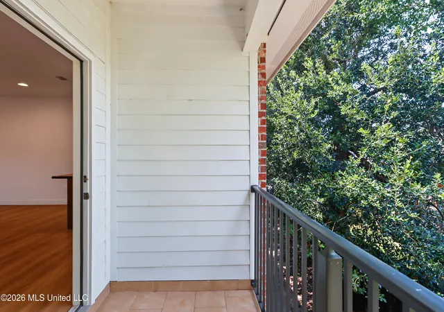 Photo 4 of Condo for sale at 211 Armand Oaks, Ocean Springs, MS 39564 | MLS# 4159985 | Listing updated on 2026-09-30