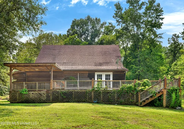 Photo 2 of Sale Pending at 131 Shirley Wise Rd, Carriere, MS 39426 | MLS# 4159972 | Listing updated on 2026-08-31
