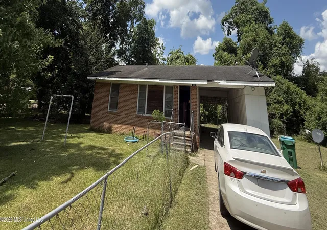 Photo 1 of Single family home for sale at 123 Apple, Ferriday, LA 71334 | MLS# 4160019 | Listing updated on 2026-08-21
