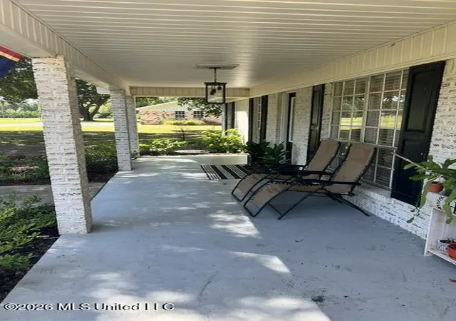 Photo 4 of Single family home for sale at 14305 Timber Ridge Dr, Moss Point, MS 39562 | MLS# 4160241 | Listing updated on 2026-09-25