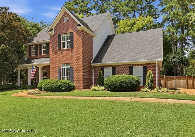 Photo 2 of Single family home for sale at 627 Wendover Wy, Ridgeland, MS 39157 | MLS# 4160276 | Listing updated on 2026-09-01